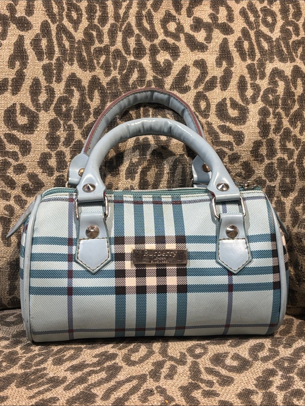 Rare! Burberry blue label mini top handle tartan plaid patent leather handle y2k - Picture 2 of 16